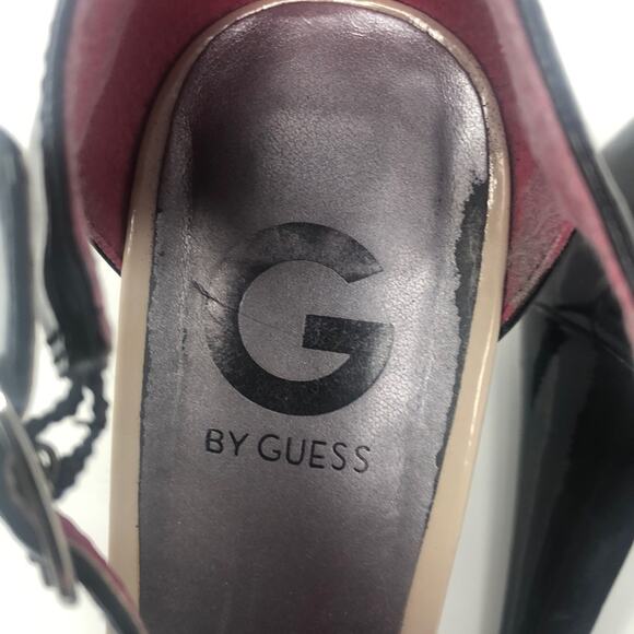 Guess 9 1/2 leopard print strappy platform heels - Picture 8 of 8